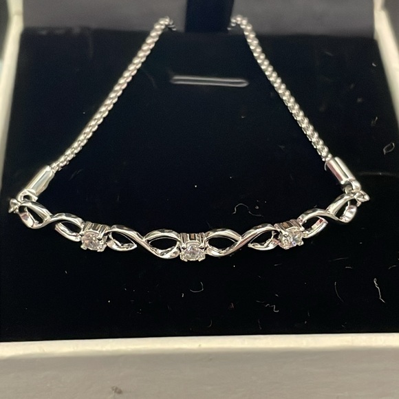 Ninamaid White Gold Plated Infinity Bracelet - Picture 1 of 6